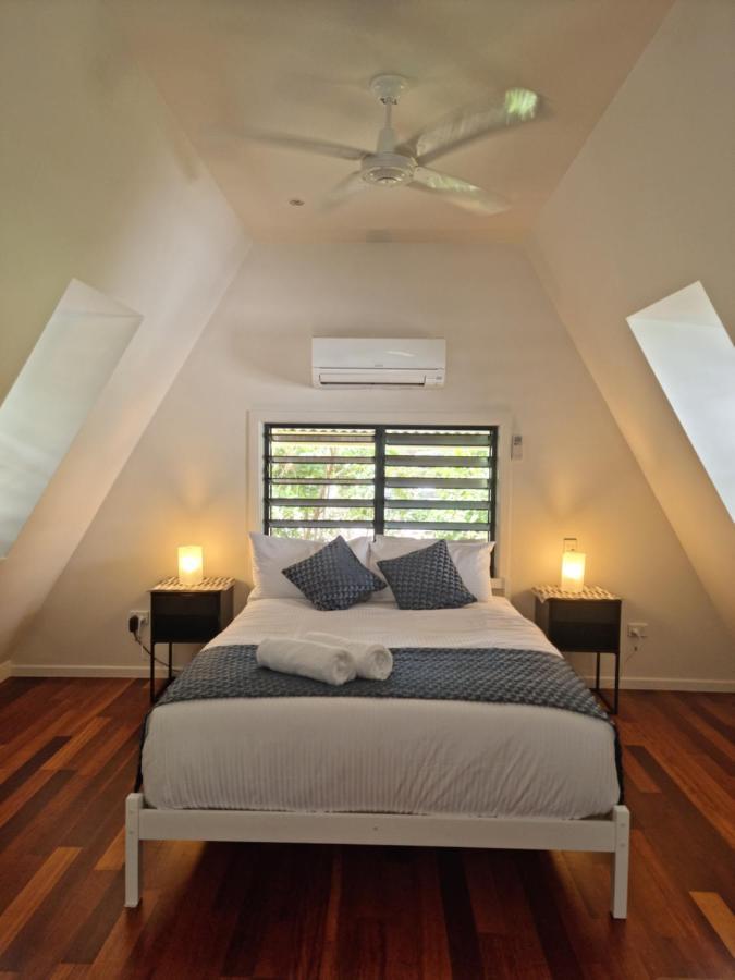 Canopy 5 Chalet Nelly Bay Экстерьер фото